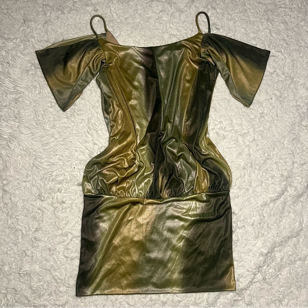 Metallic Off-Shoulder Top - Picture 4 of 4
